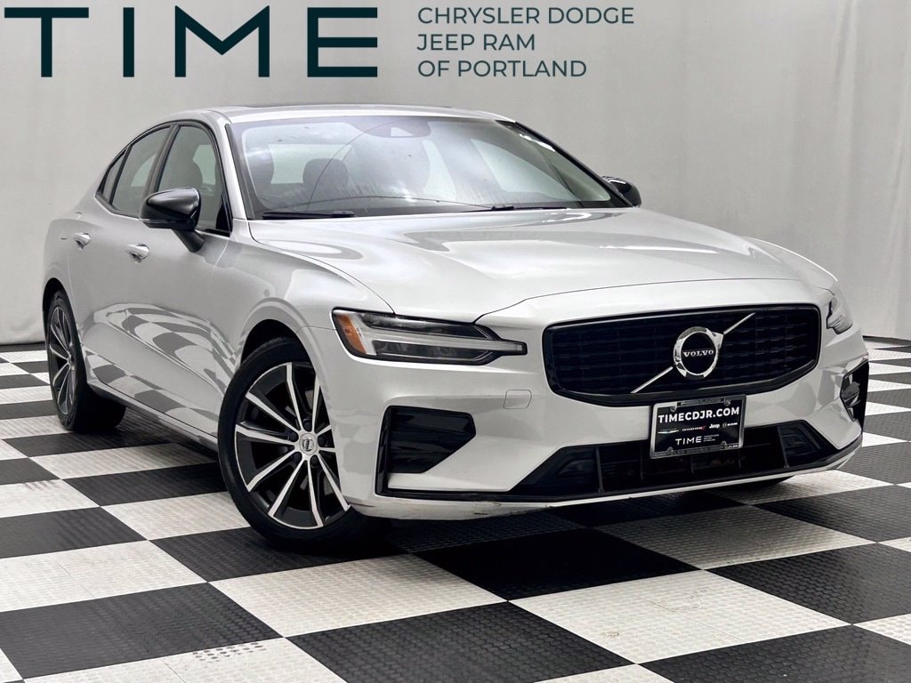 2022 Volvo S60