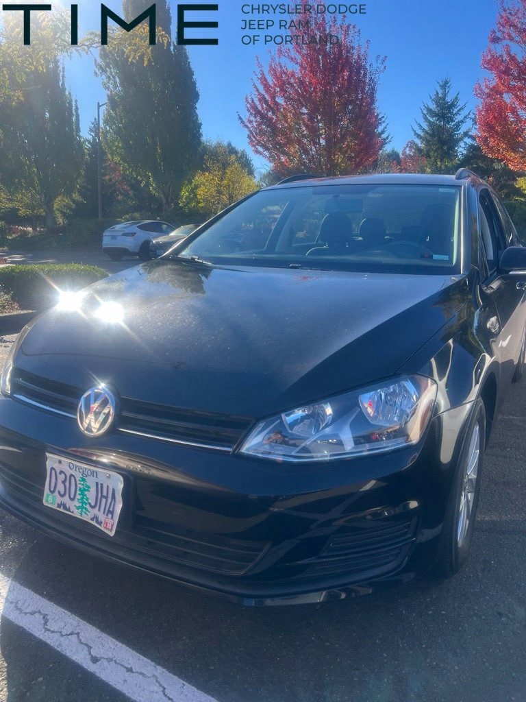 2016 Volkswagen Golf Sportwagen