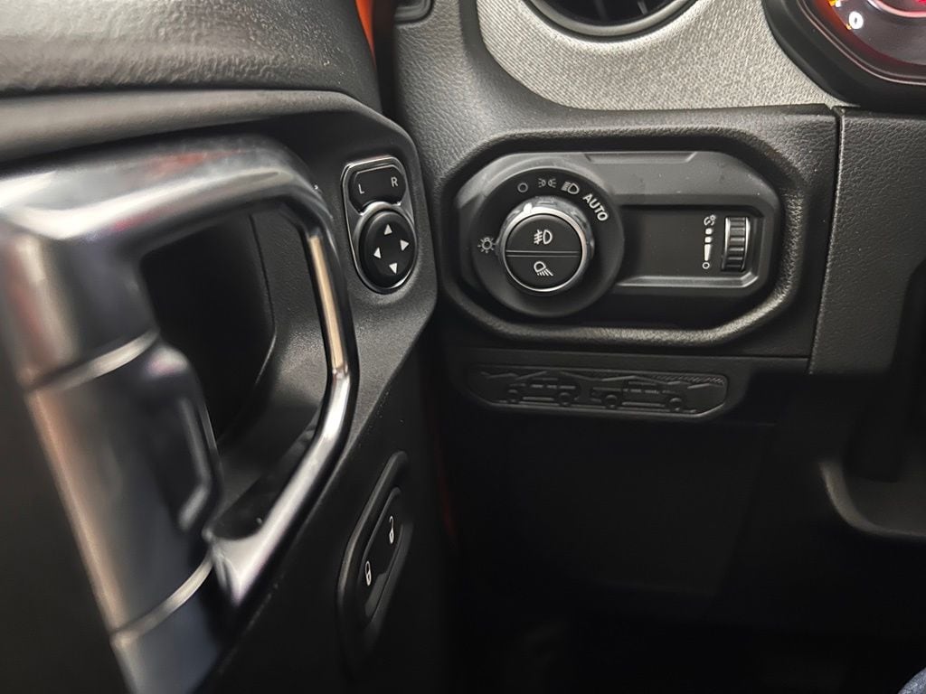 2025 Jeep Gladiator Sport S - Photo 19