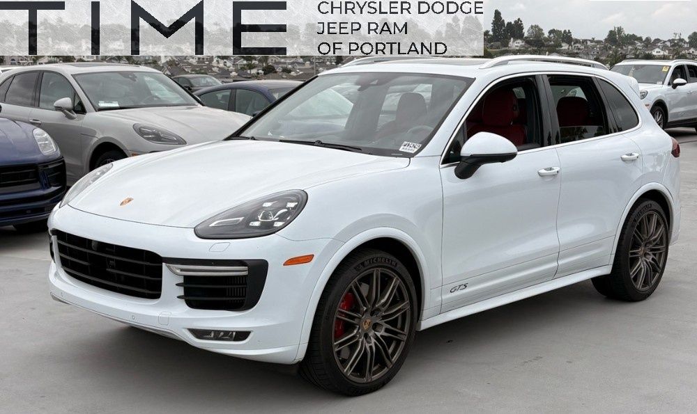 2016 Porsche Cayenne GTS