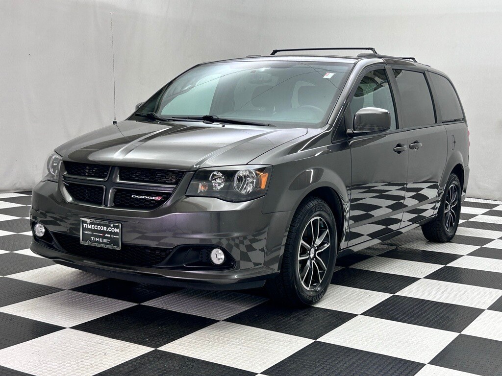 2018 Dodge Grand Caravan GT photo 3