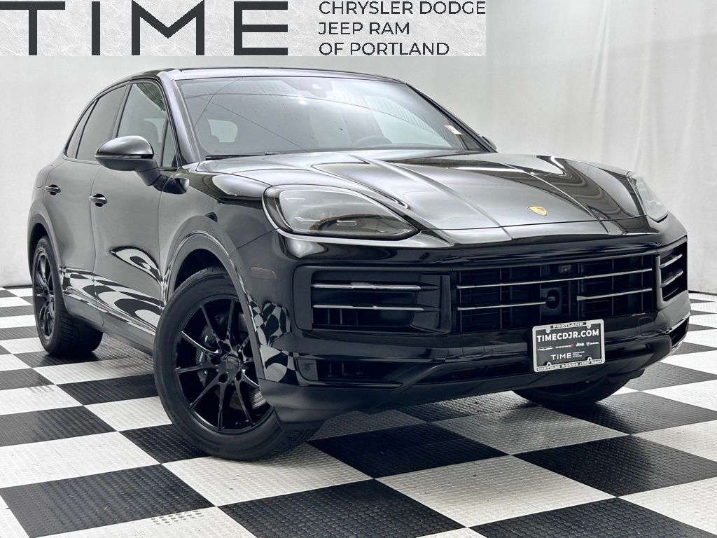 2024 Porsche Cayenne Base