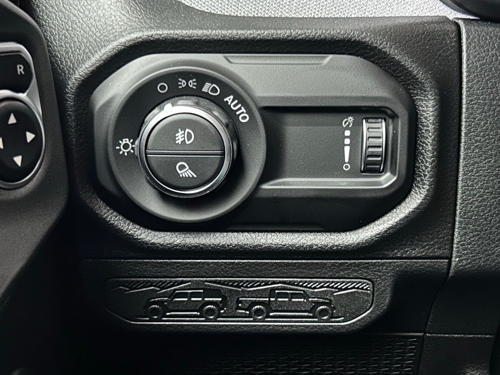 2025 Jeep Gladiator Sport S - Photo 22