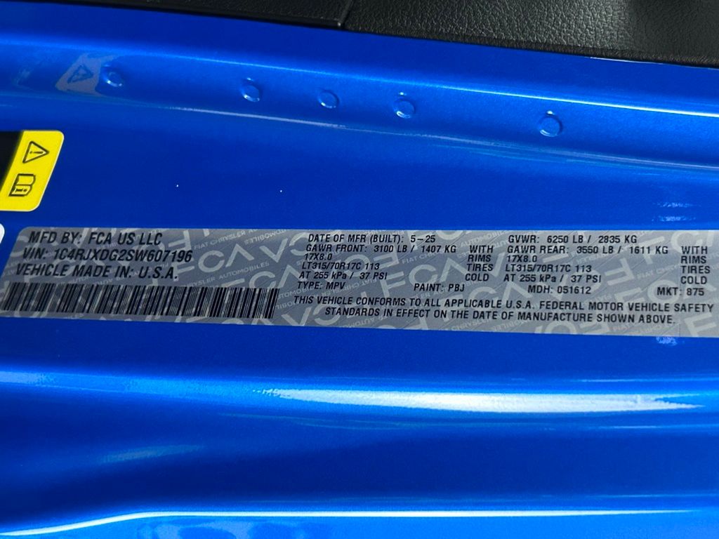 2025 Jeep Wrangler 4-Door Willys - Photo 58