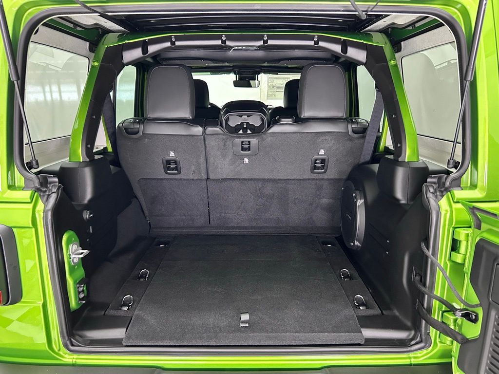 2025 Jeep Wrangler 4-Door Rubicon 392 Final Edition - Photo 20
