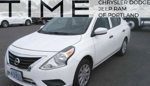 2019 Nissan Versa 1.6 S Plus CVT's photo