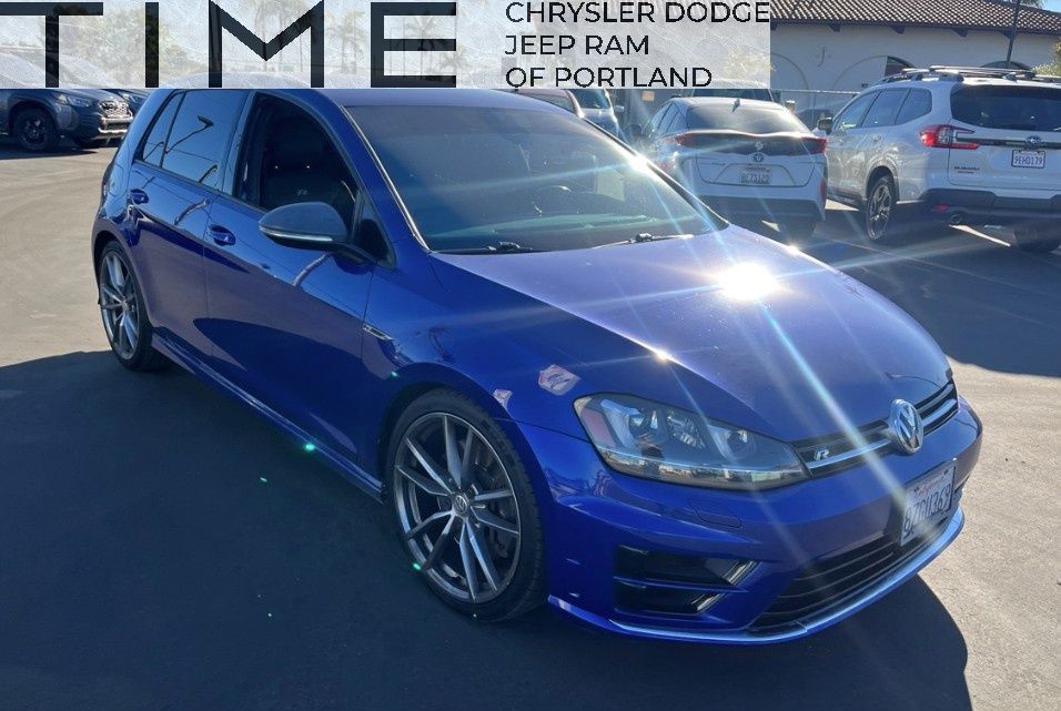 2017 Volkswagen Golf R R