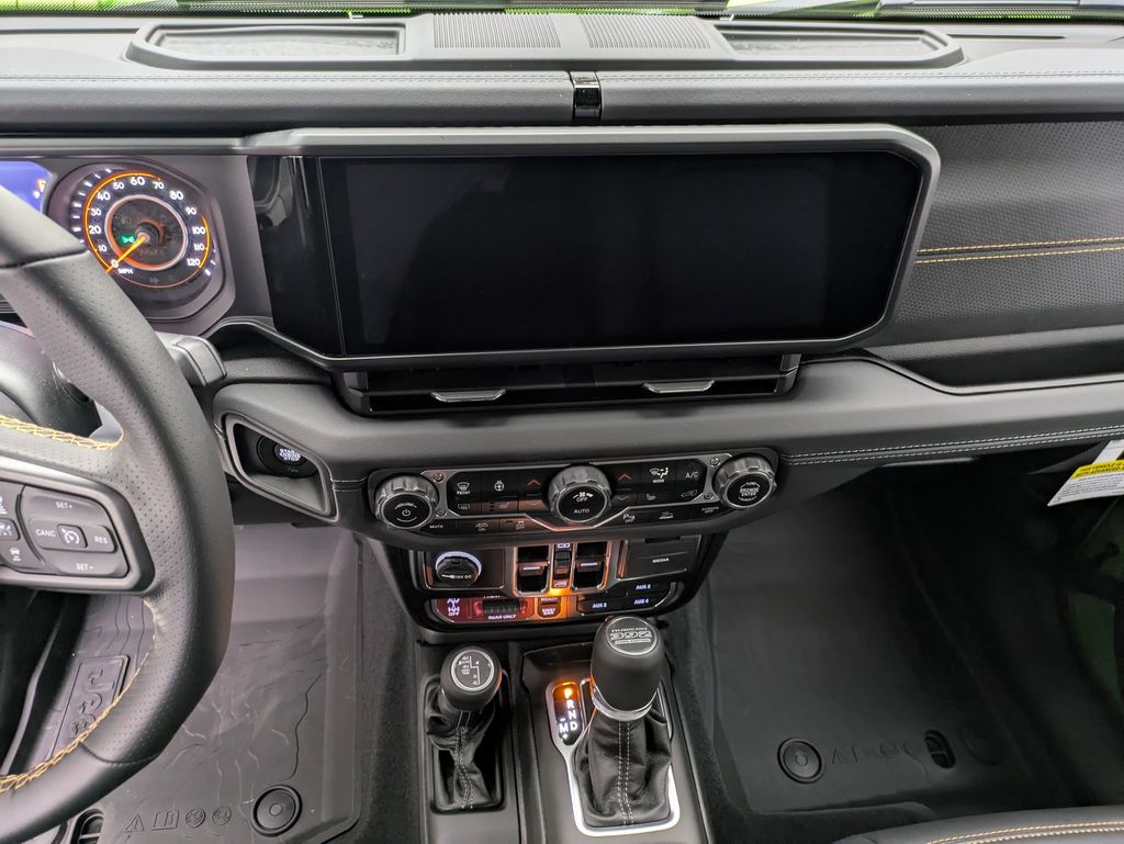 2025 Jeep Wrangler 4-Door Rubicon 392 Final Edition - Photo 29