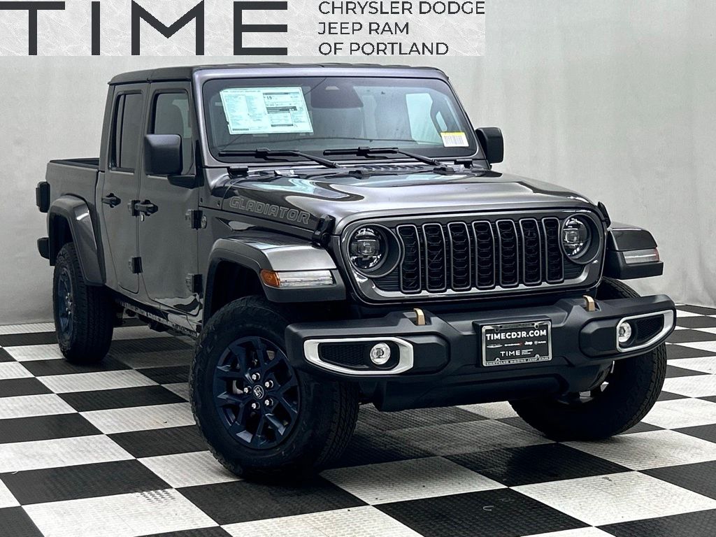 2026 Jeep Gladiator 85th Anniversary Edition Auto's photo