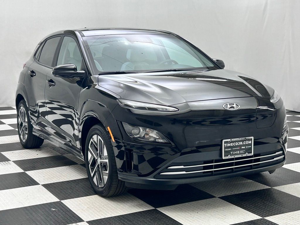 Used 2023 Hyundai Kona EV SEL with VIN KM8K33AG1PU176387 for sale in Portland, OR