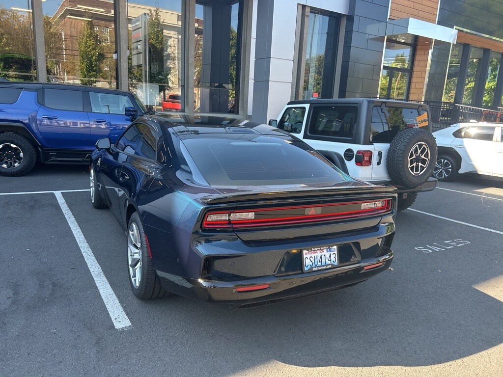 2025 Dodge Charger R/T Scat Pack photo 2