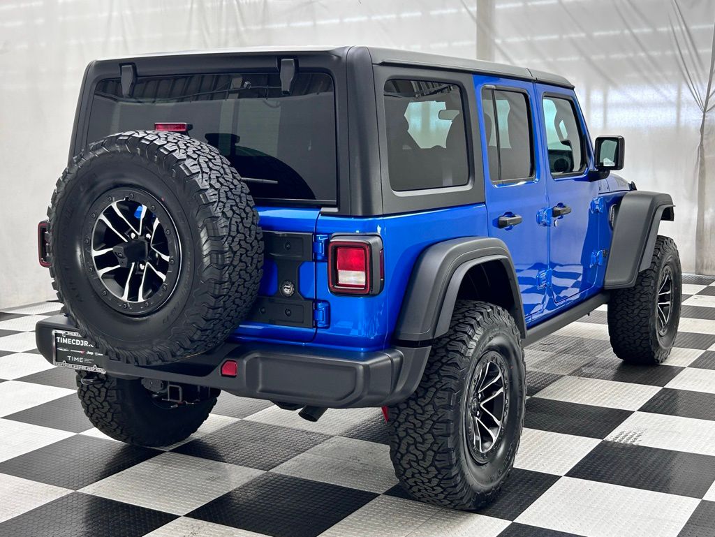 2025 Jeep Wrangler 4-Door Willys - Photo 8