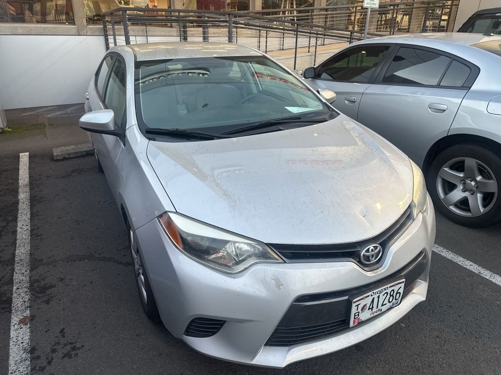 2016 Toyota Corolla L photo 2