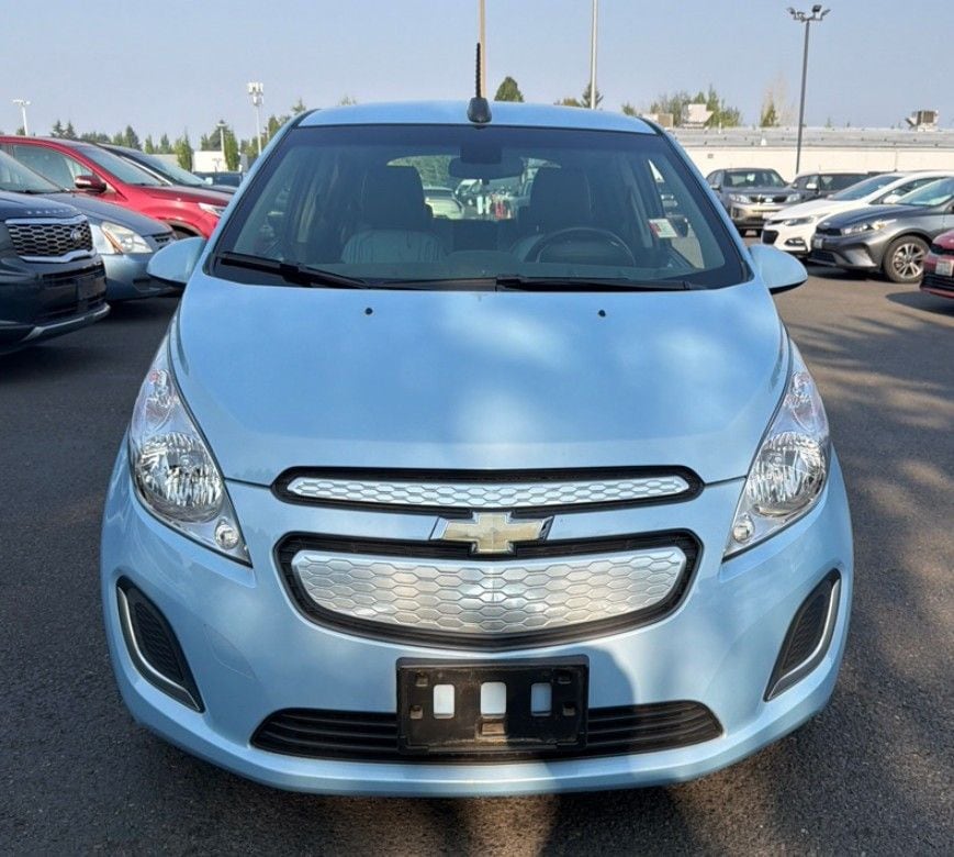 Used 2016 Chevrolet Spark 1LT with VIN KL8CK6S06GC586244 for sale in Portland, OR