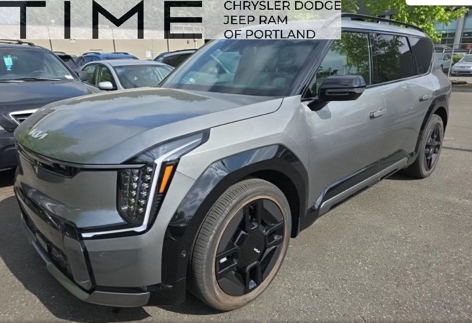 2024 Kia EV9 GT-Line AWD's photo