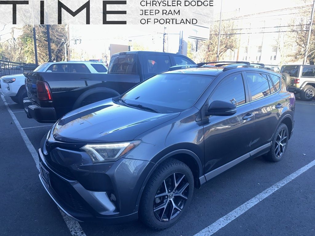 2016 Toyota RAV4 SE