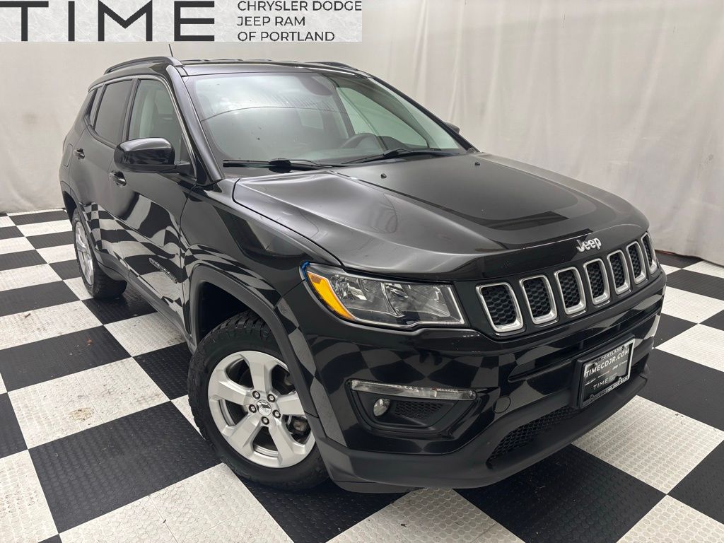 2019 Jeep Compass Latitude's photo