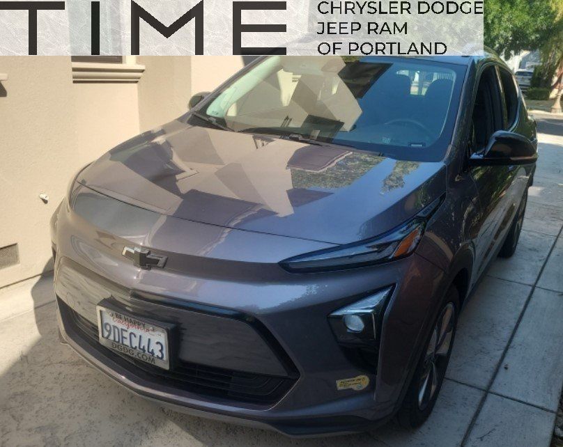 2022 Chevrolet Bolt EUV LT's photo