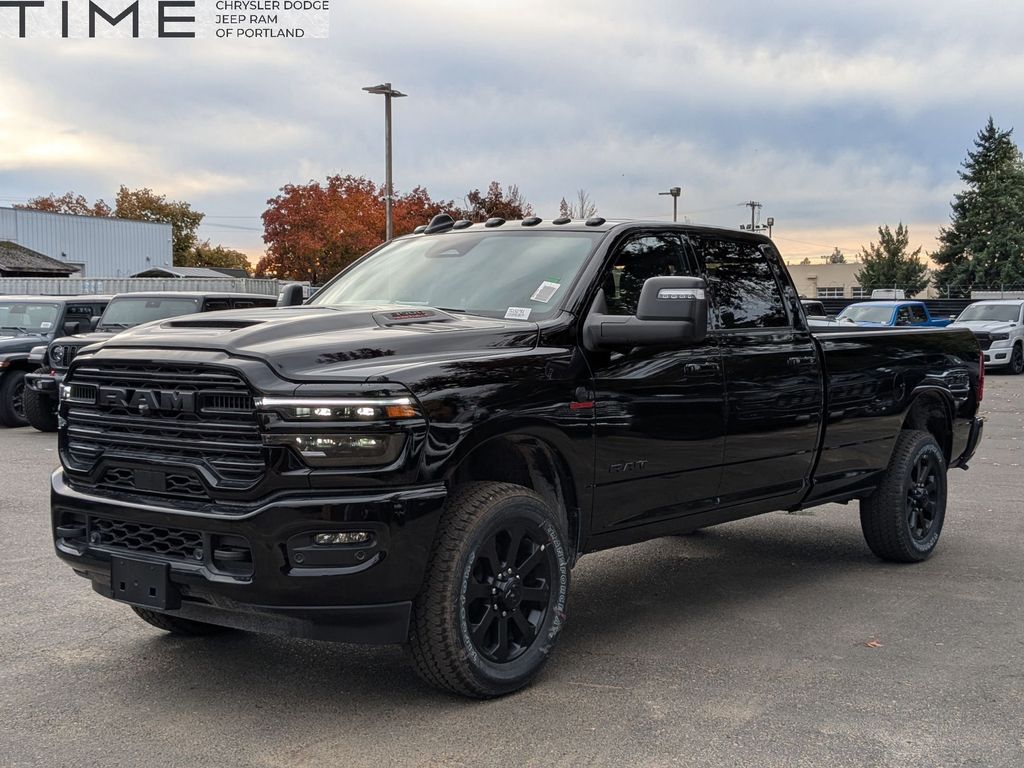 2026 RAM Ram 3500 Pickup Laramie's photo