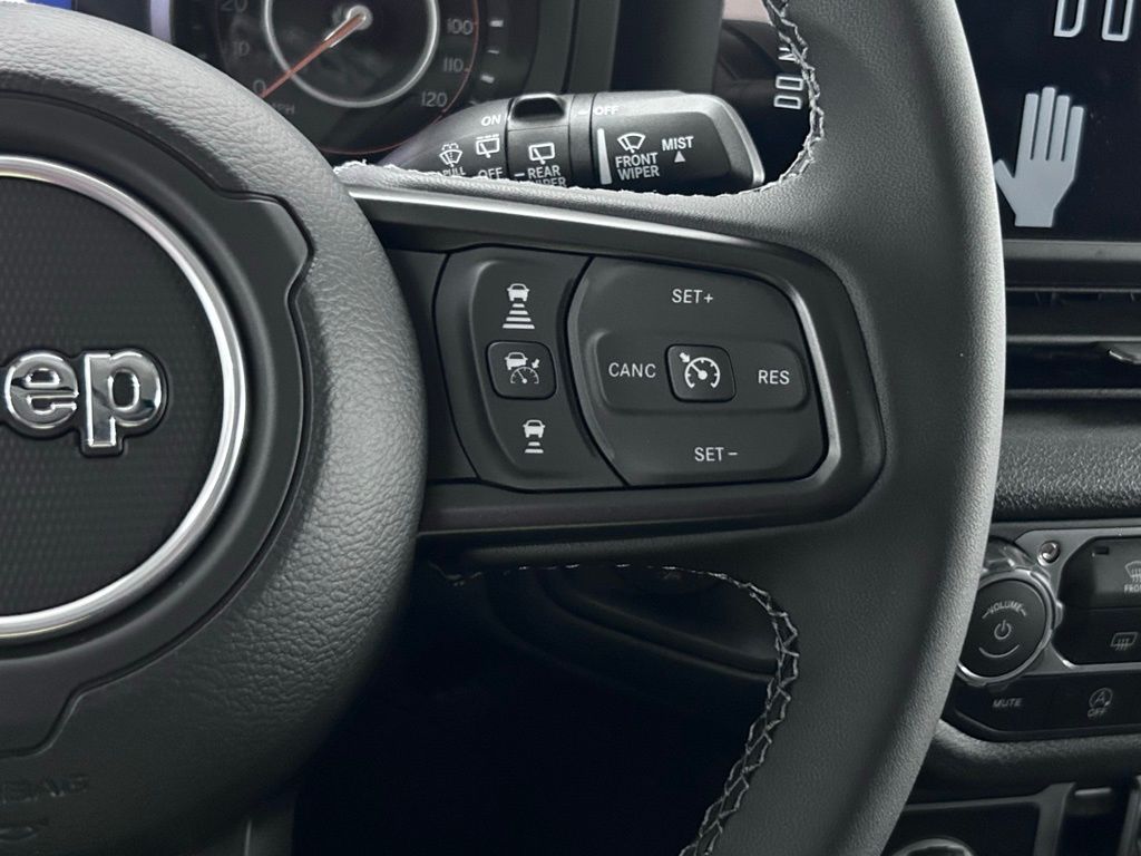 2025 Jeep Wrangler 4-Door Willys - Photo 43