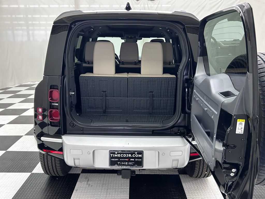 2022 Land Rover Defender XS Edition - Photo 14