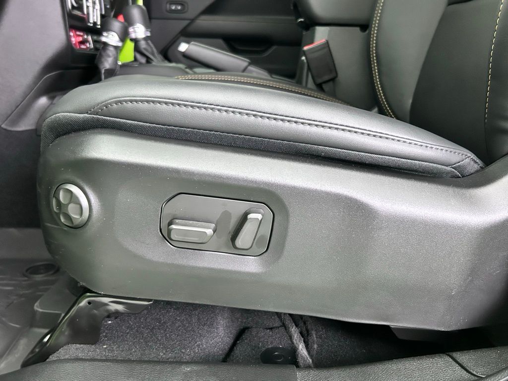 2025 Jeep Wrangler 4-Door Rubicon 392 Final Edition - Photo 31