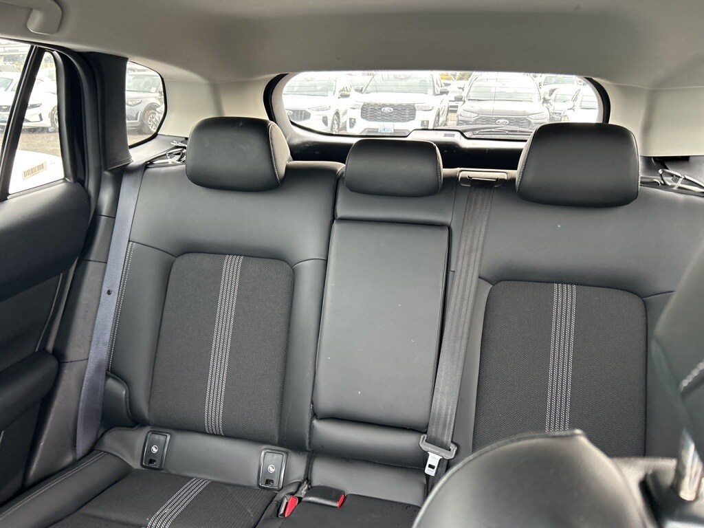 2025 Mazda CX-50 2.5 S Preferred photo 4