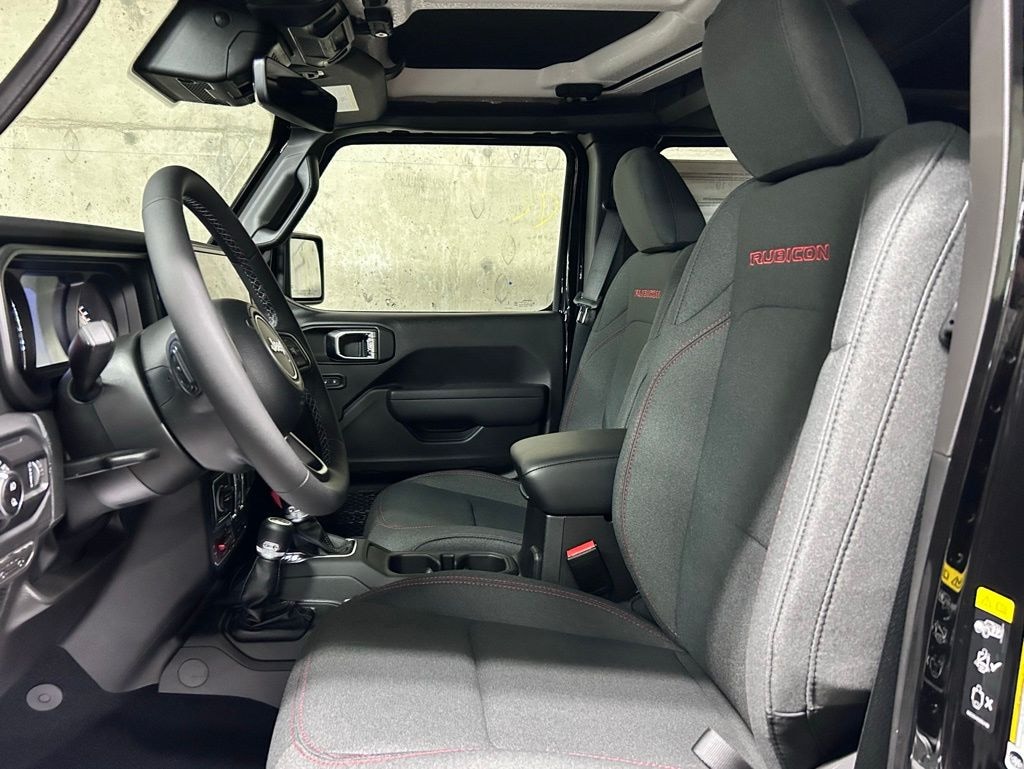 New 2025 Jeep Gladiator Rubicon Pickup