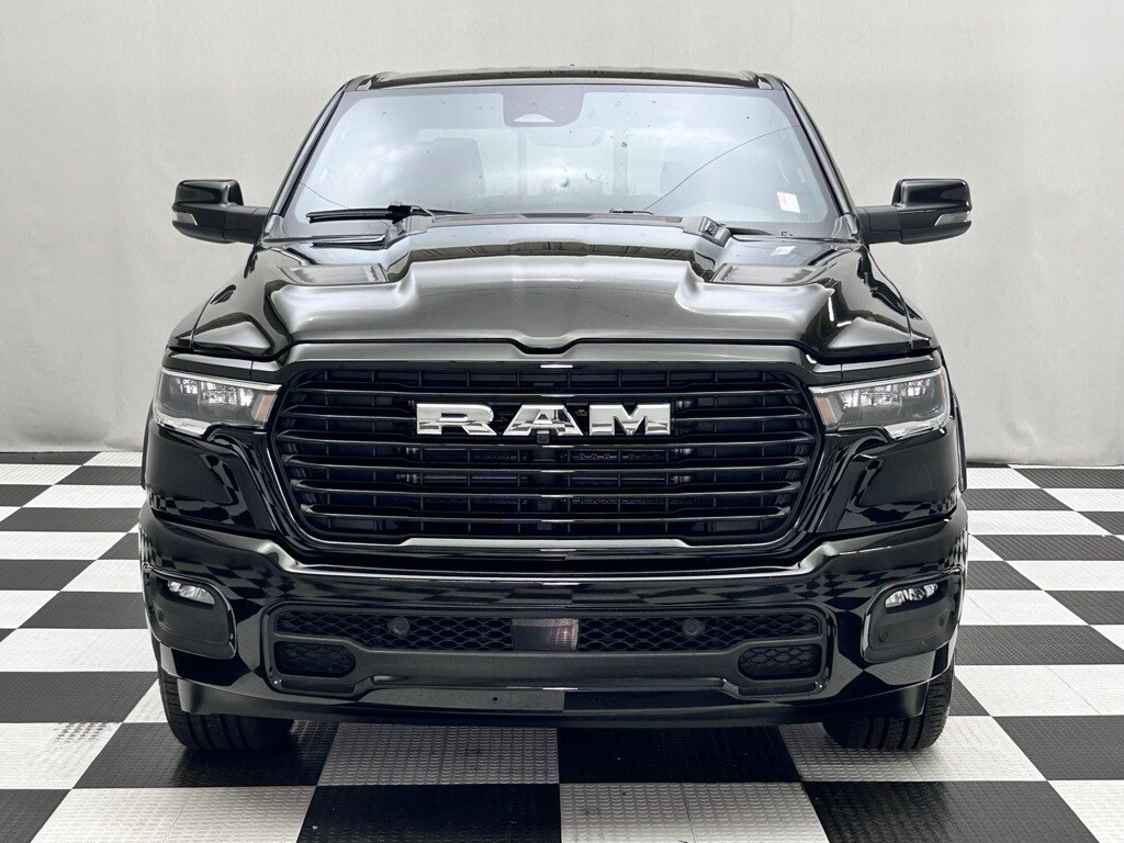 2025 Ram 1500 Laramie photo 2