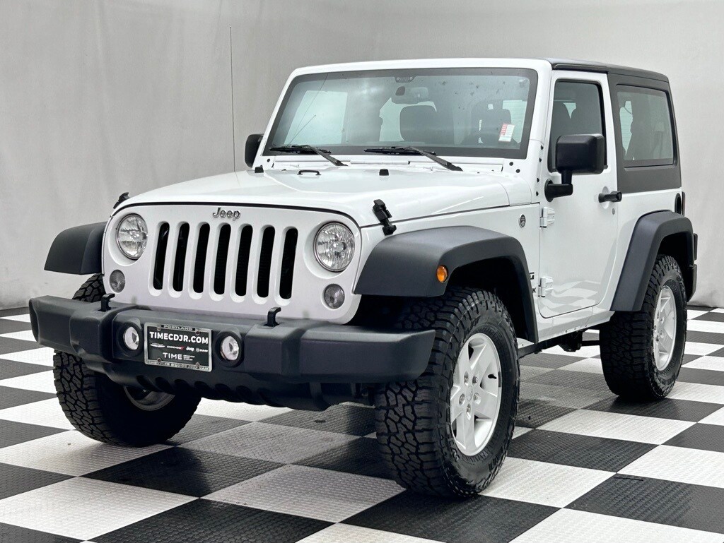 2018 Jeep Wrangler Sport S photo 4