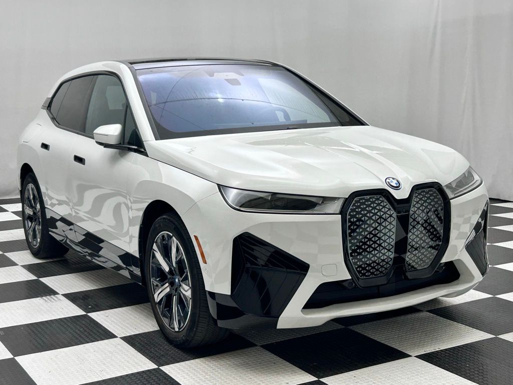 Used 2024 BMW iX Base with VIN WB523CF01RCN74199 for sale in Portland, OR