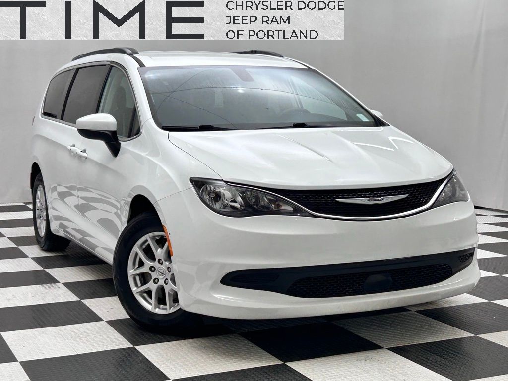 2021 Chrysler Voyager LXI