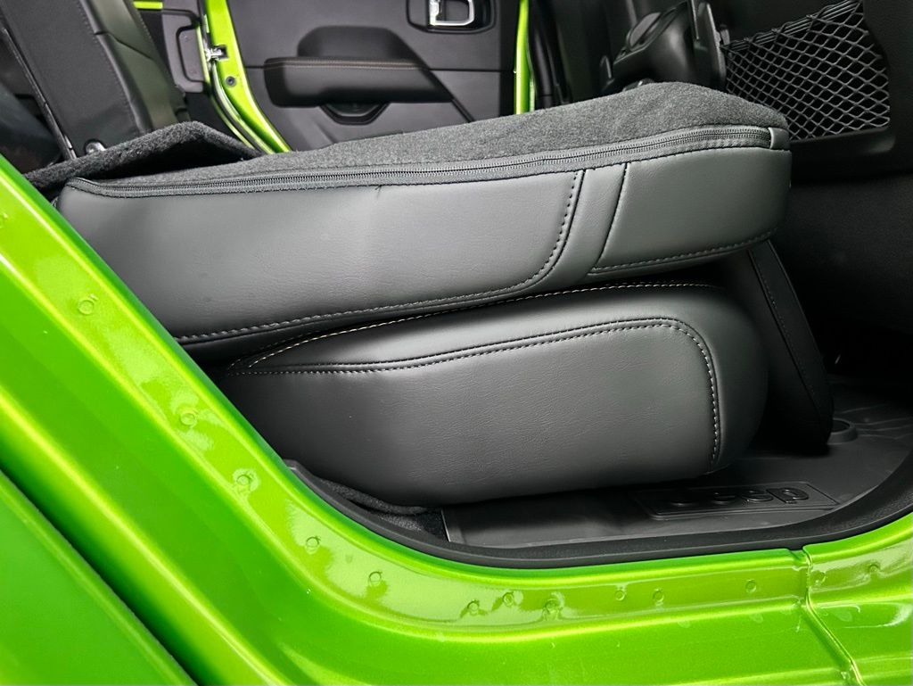 2025 Jeep Wrangler 4-Door Rubicon 392 Final Edition - Photo 39