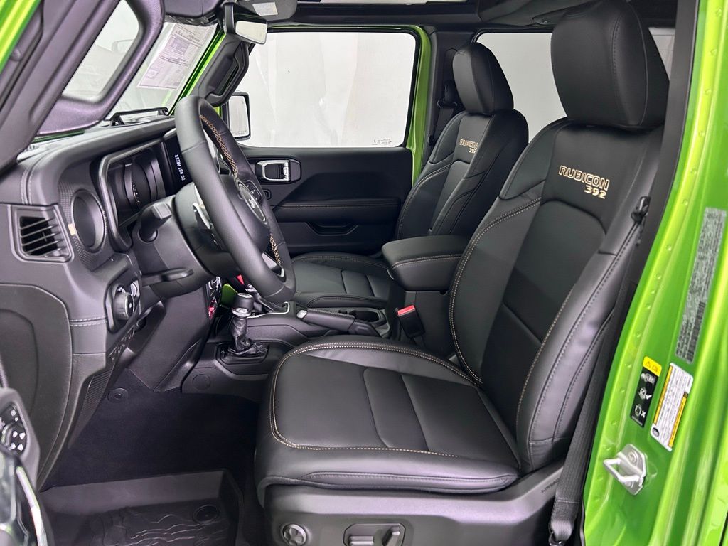 2025 Jeep Wrangler 4-Door Rubicon 392 Final Edition - Photo 30
