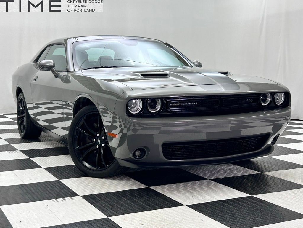 Used 2017 Dodge Challenger R/T Coupe