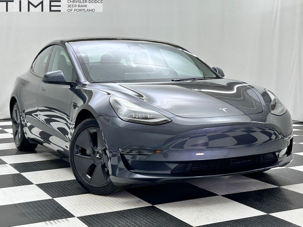 2023 Tesla Model 3 Base's photo