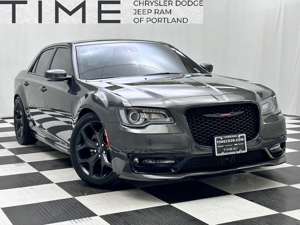 2023 Chrysler 300 S's photo