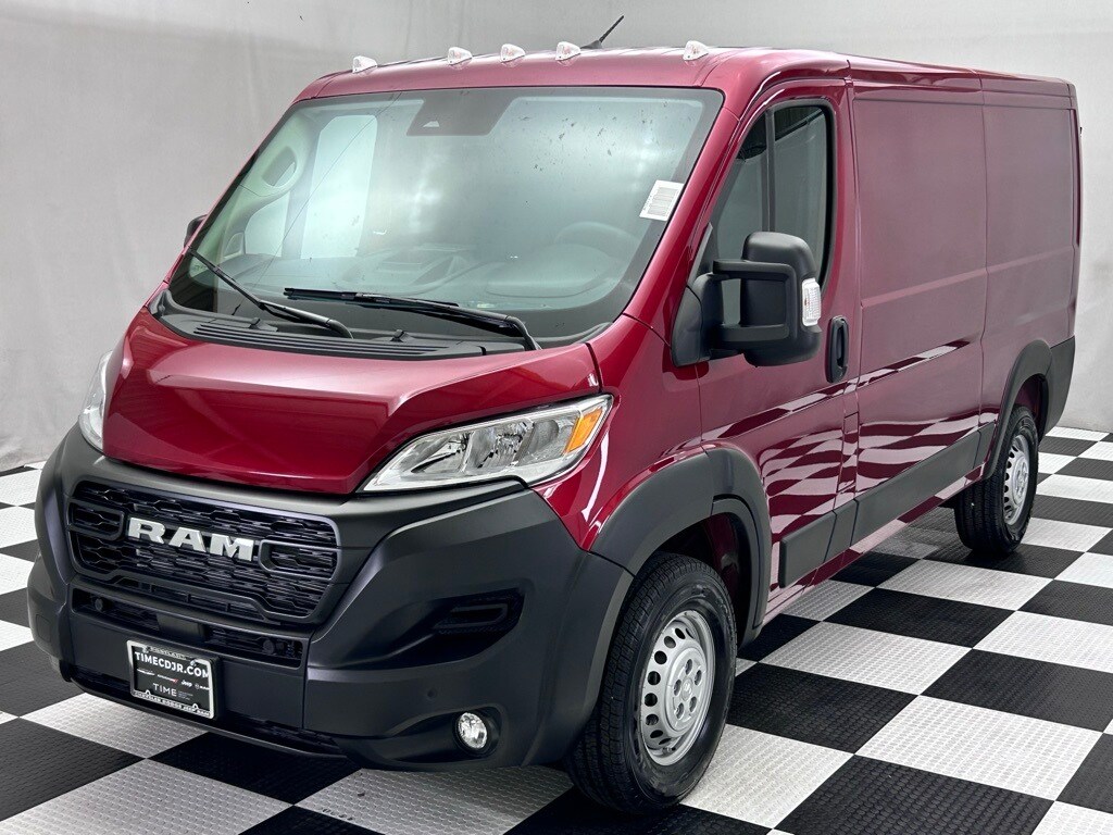 2025 Ram ProMaster 2500 Base Cargo Van photo 4