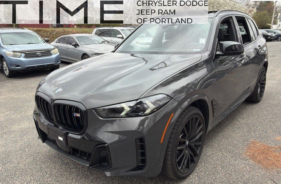 2025 BMW X5 M60i's photo