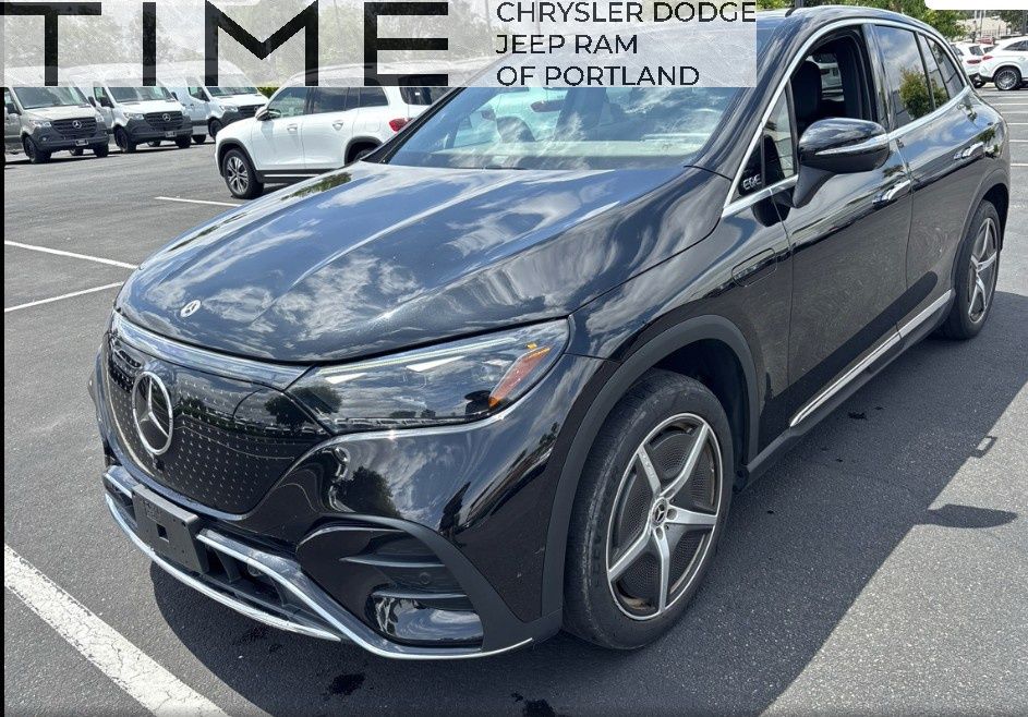 2023 Mercedes-Benz EQE SUV EQE 350 4MATIC's photo