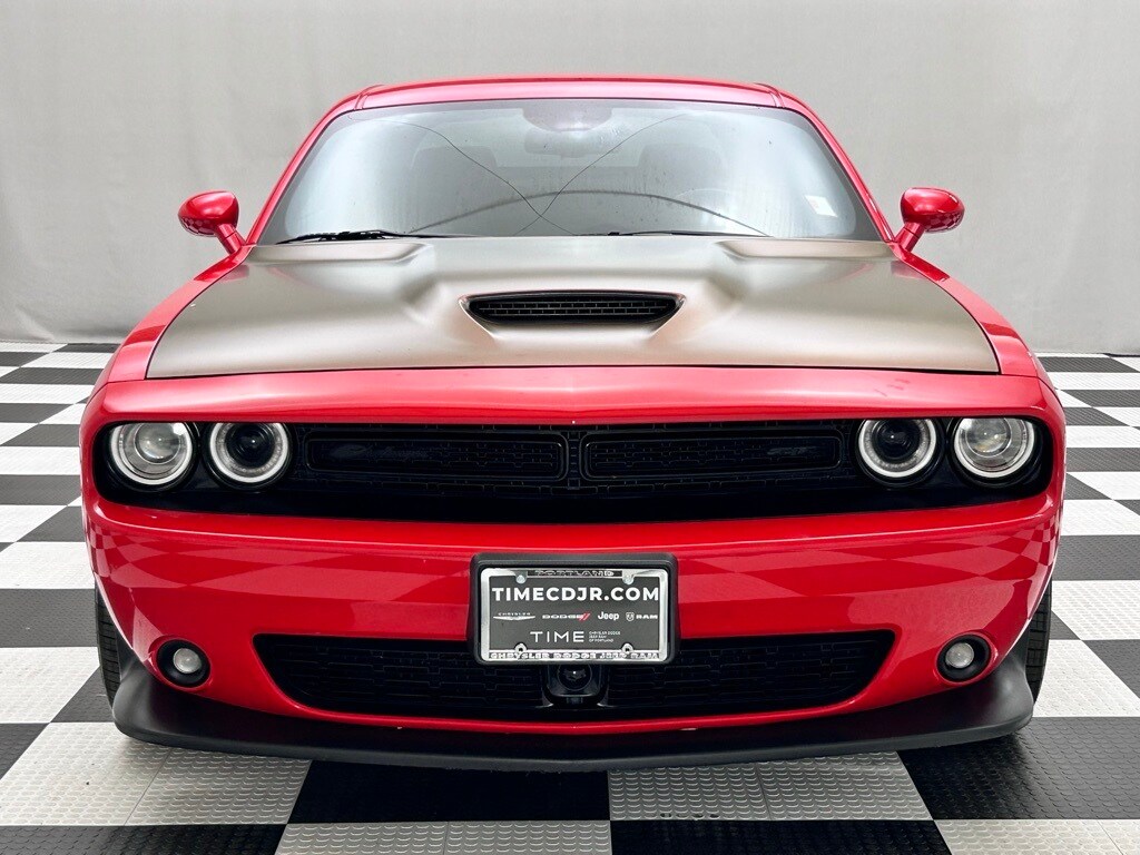 2021 Dodge Challenger GT photo 3