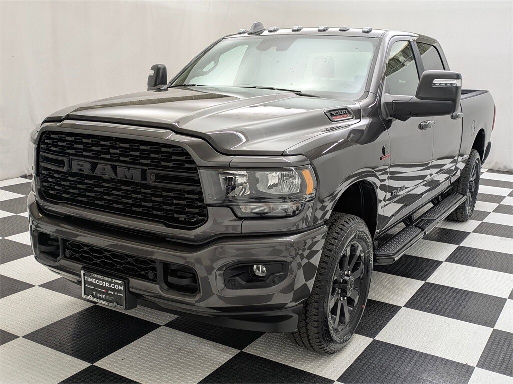 2024 Ram 3500 Big Horn photo 3