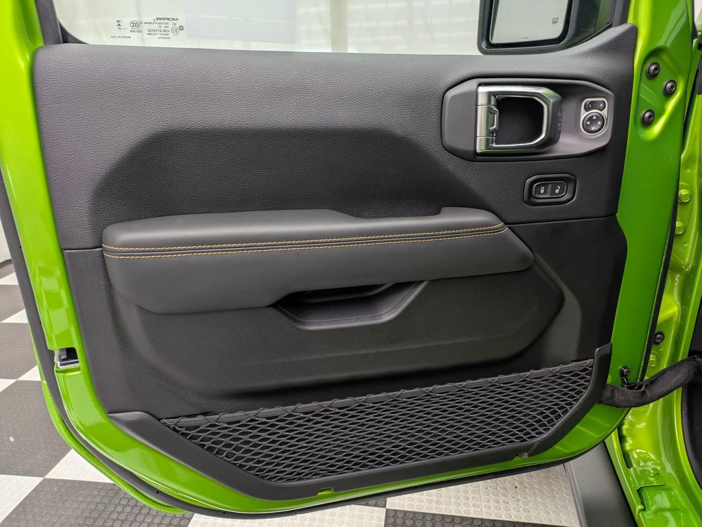 2025 Jeep Wrangler 4-Door Rubicon 392 Final Edition - Photo 13