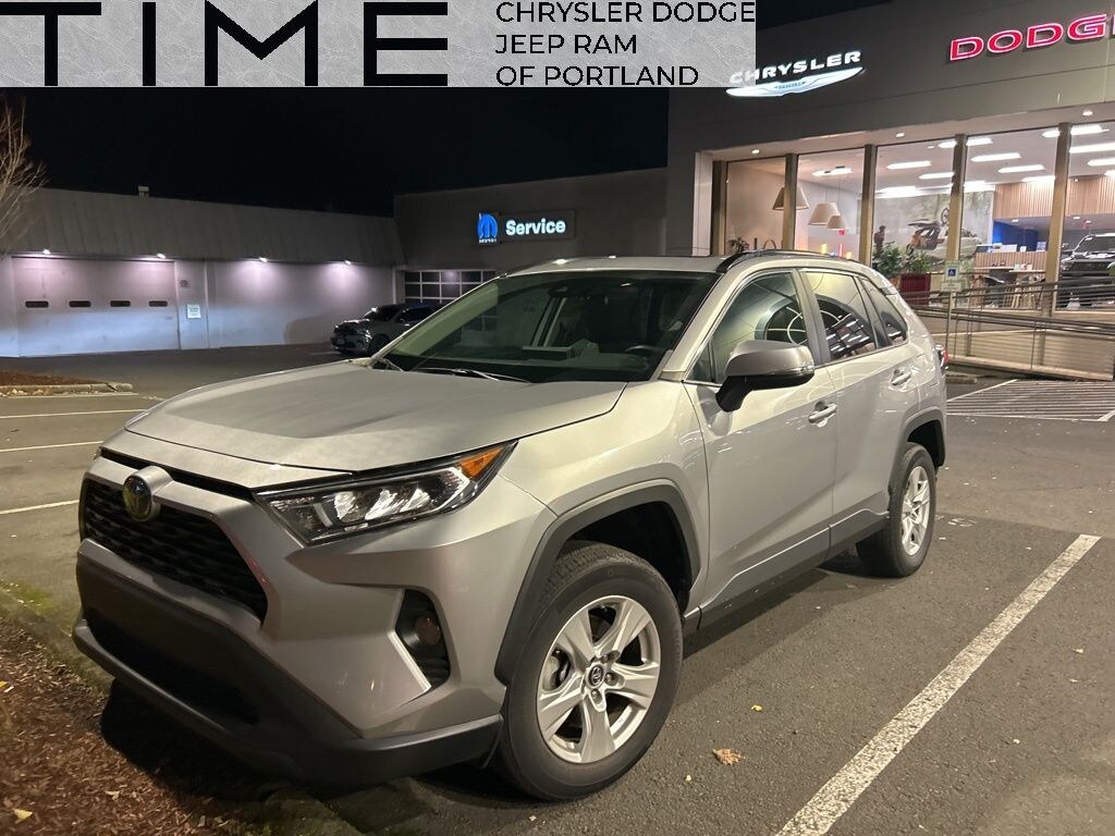 Used 2019 Toyota RAV4 XLE SUV