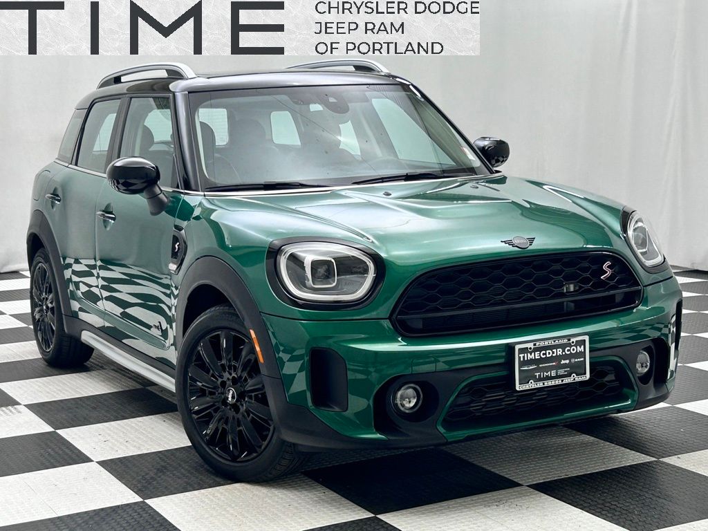 2023 MINI Countryman S ALL4's photo