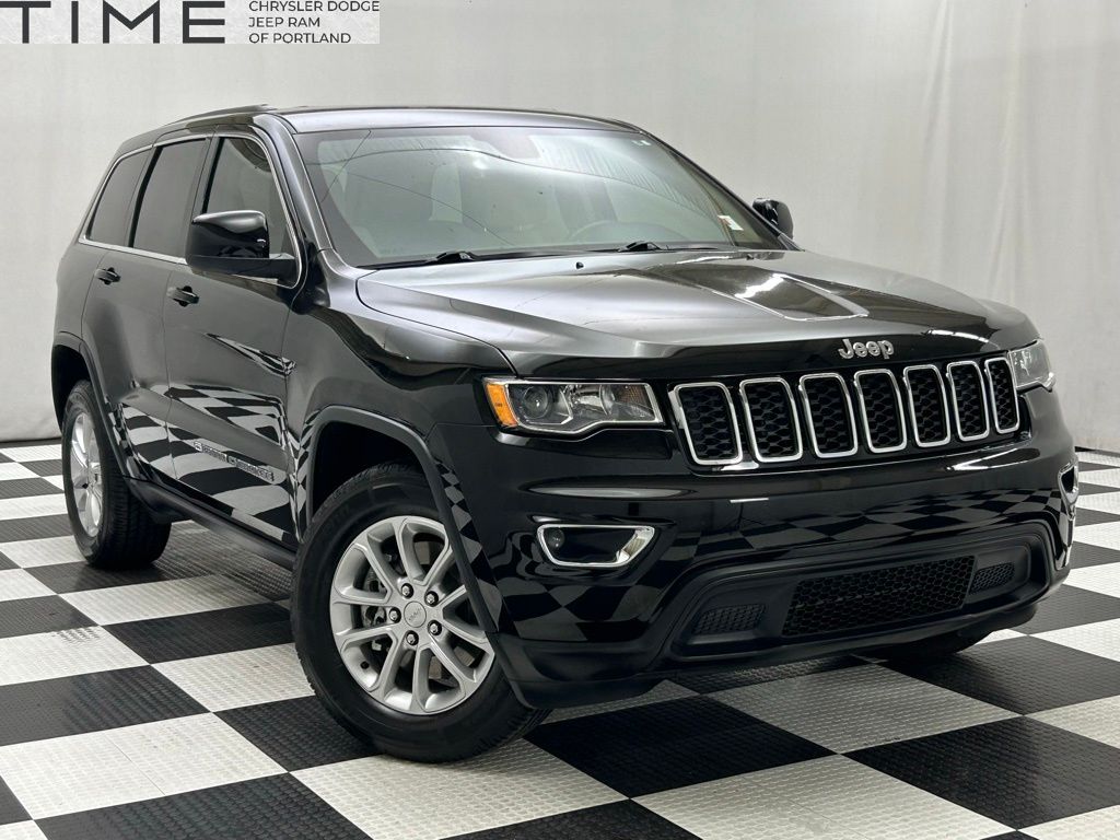 2022 Jeep Grand Cherokee WK Laredo E's photo