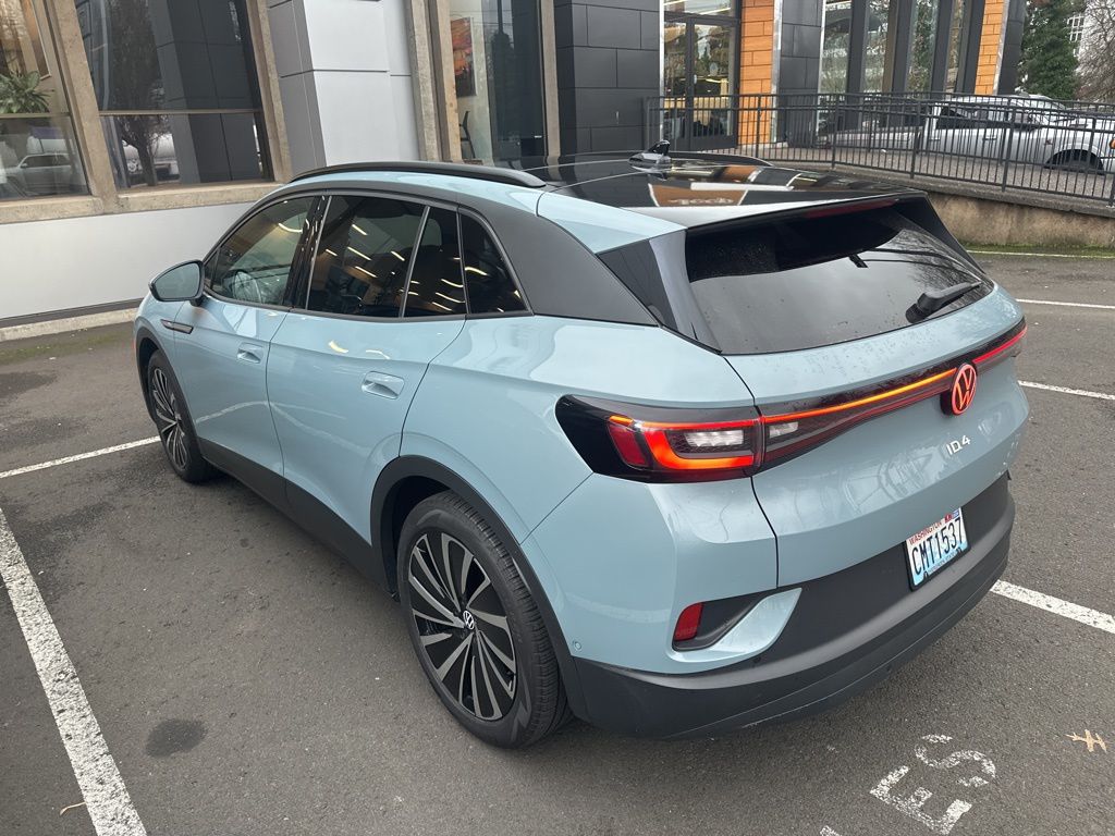 Used 2024 Volkswagen ID.4 S with VIN 1V25MPE89RC004835 for sale in Portland, OR