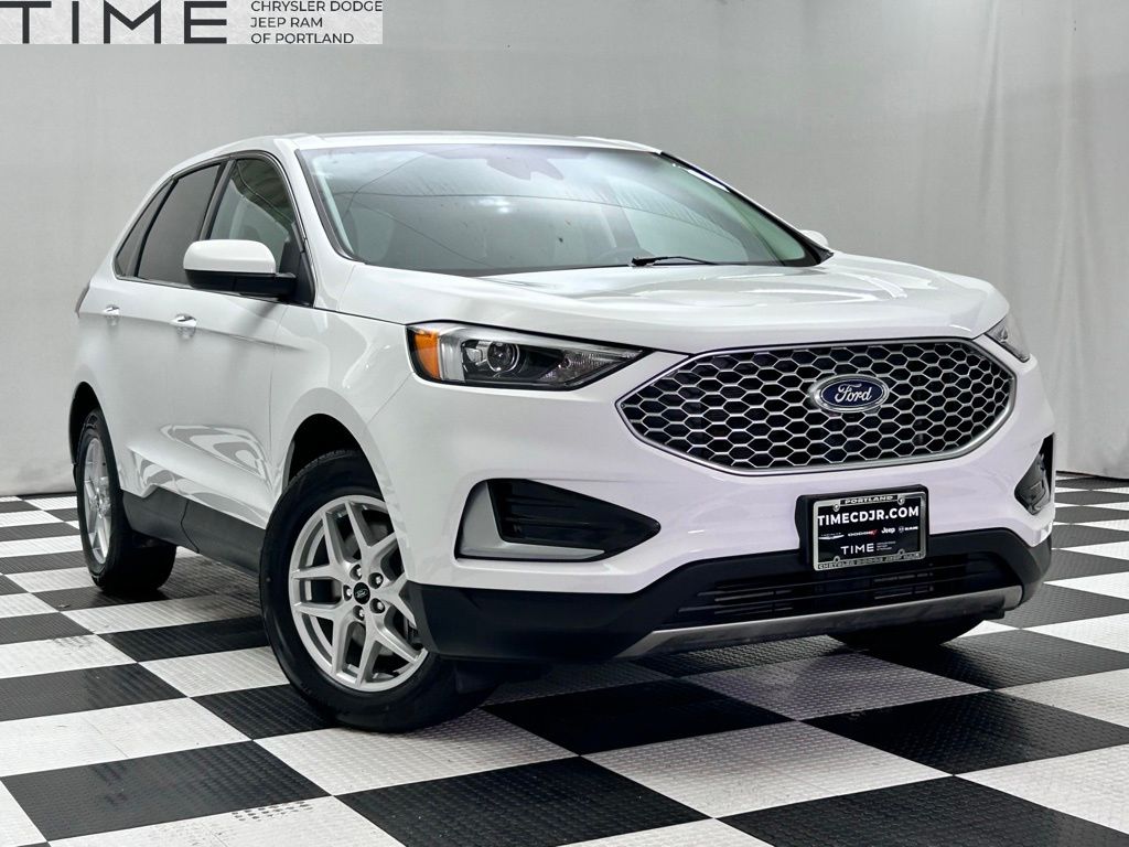 2024 Ford Edge SEL's photo