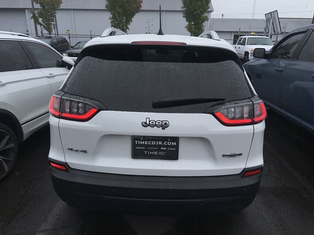 2020 Jeep Cherokee Latitude photo 3