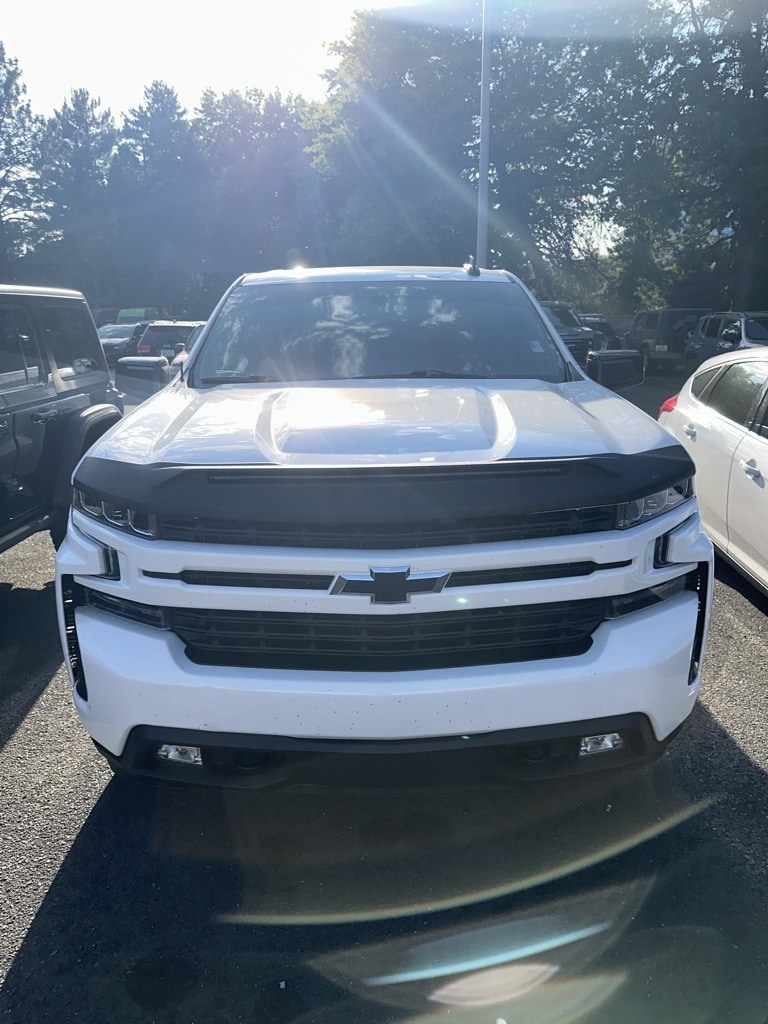 Used 2021 Chevrolet Silverado 1500 RST with VIN 3GCUYEEDXMG133434 for sale in Portland, OR